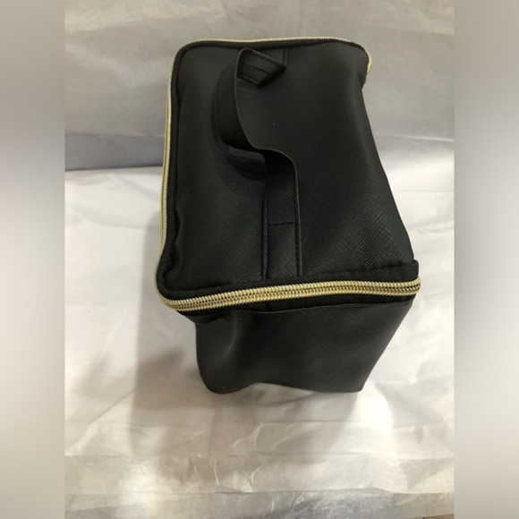 Large Black PU gold zip around makeup cosmetics beauty case bag with compartment - Picture 6 of 11